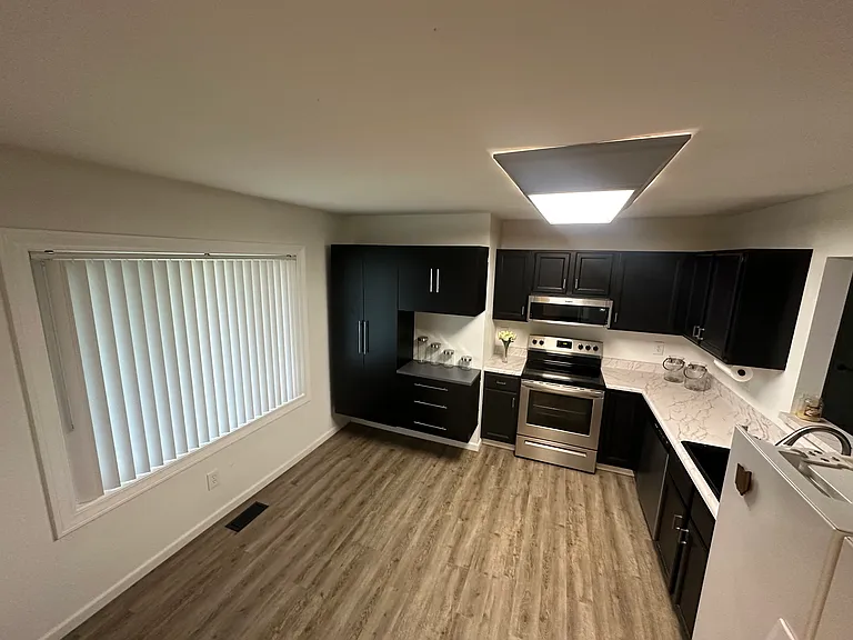 8871 Cypressgate Dr — Photo 5