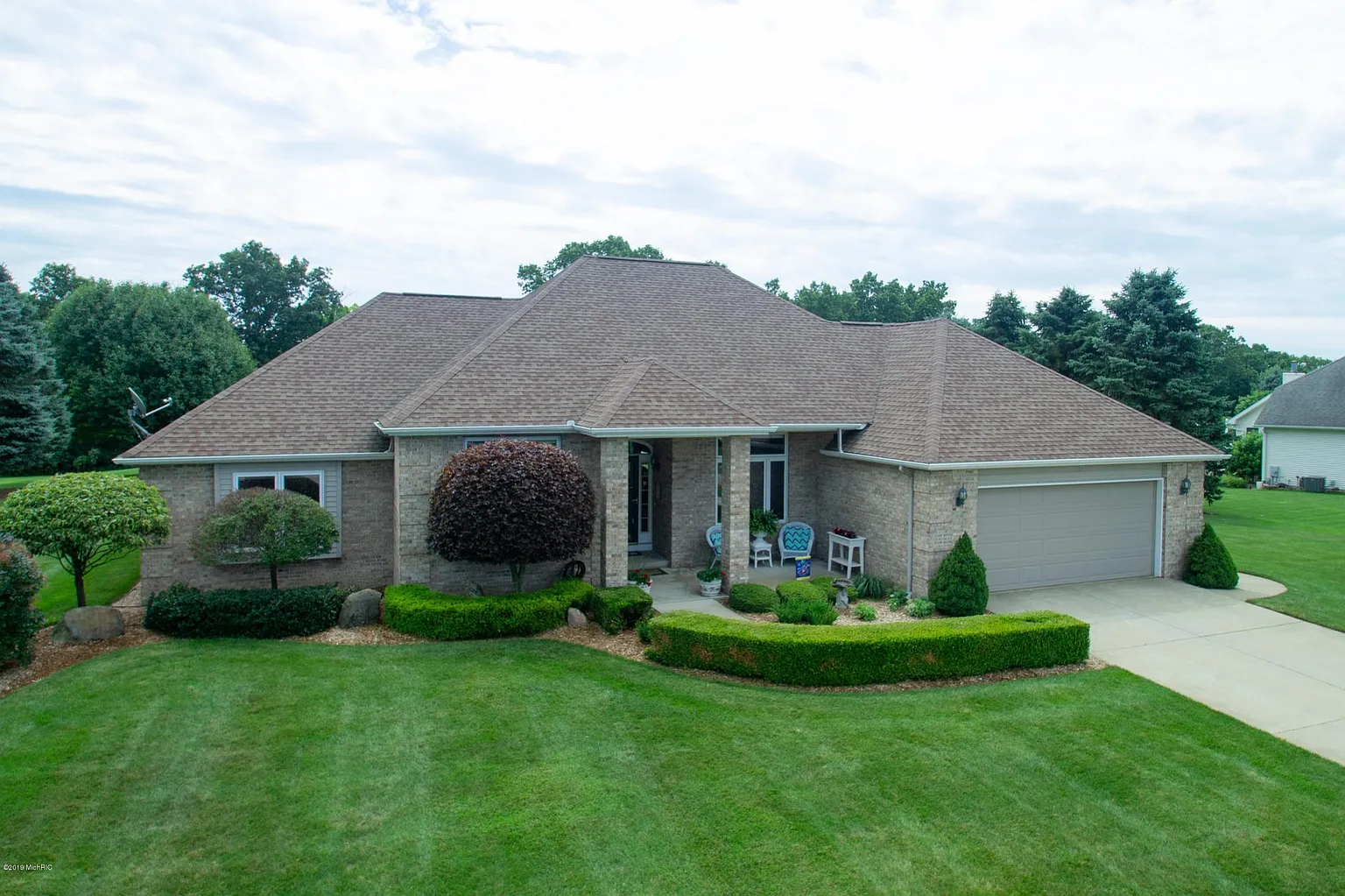 102 Capercaillie Ln photo 1