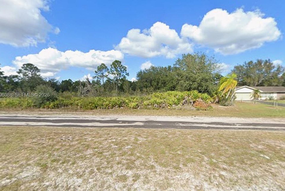 1st image of 604 Palm Ave