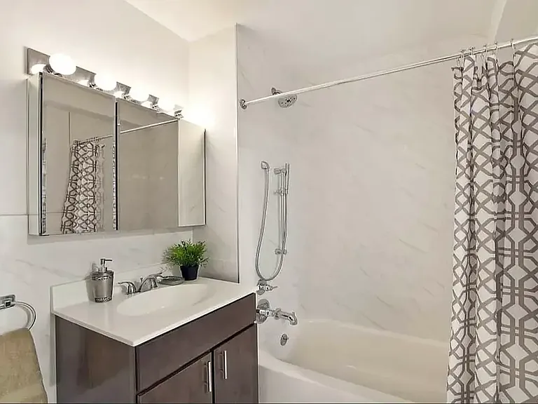 2763 Morris Ave #1007 — Photo 4