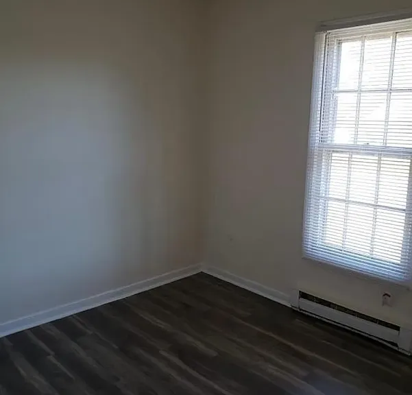 8806 Leafycreek Dr — Photo 3