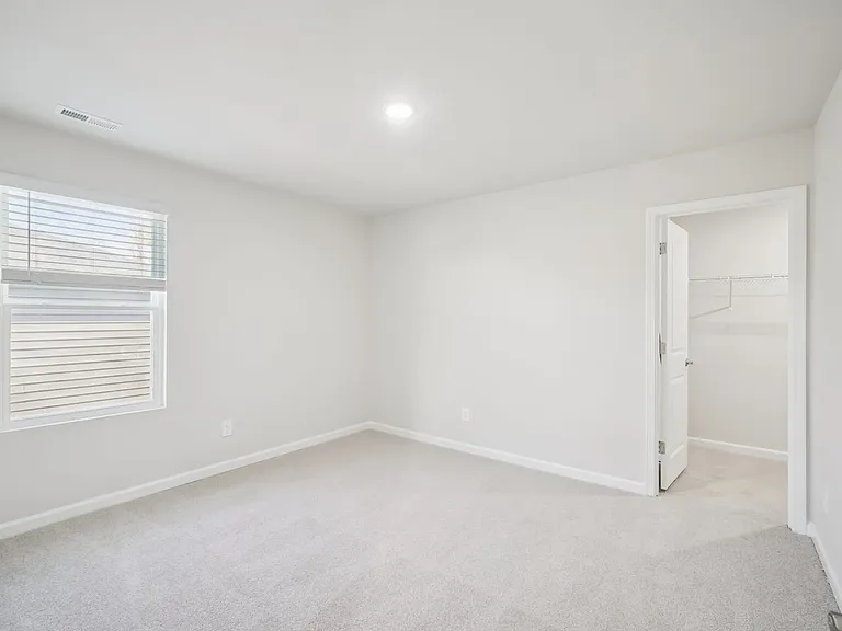 Upstairs secondary Bedroom