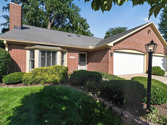 3rd image of 6503 Waybridge Ct