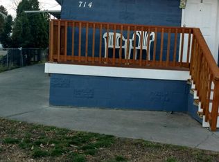 714 W Park St APT 3, Pasco, WA