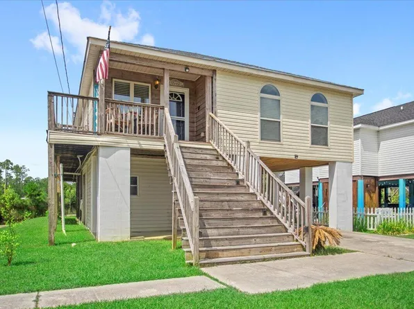 4195 1st Ave, Bay St Louis, MS 39520