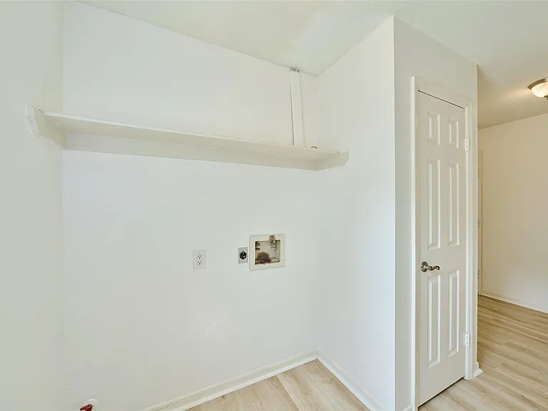 188 N Golden Arrow Cir — Photo 14