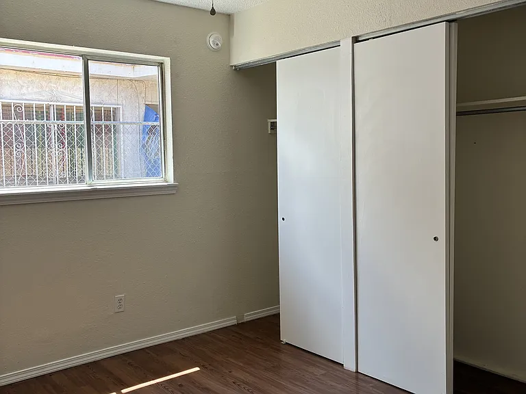 10830 Cardigan Dr — Photo 10
