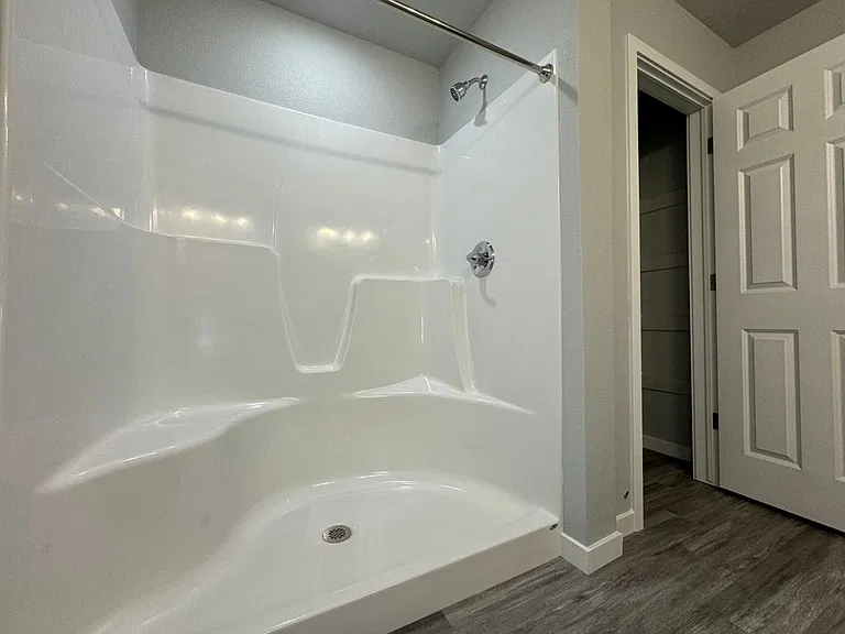 112 Marshall Loop — Photo 18