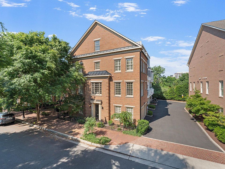 1st image of 1834 Potomac Greens Dr