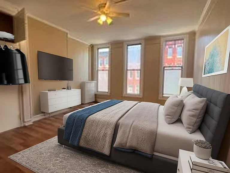 1317 W Lafayette Ave — Photo 2