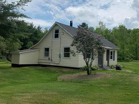 3rd image of 12 Filkins Ln