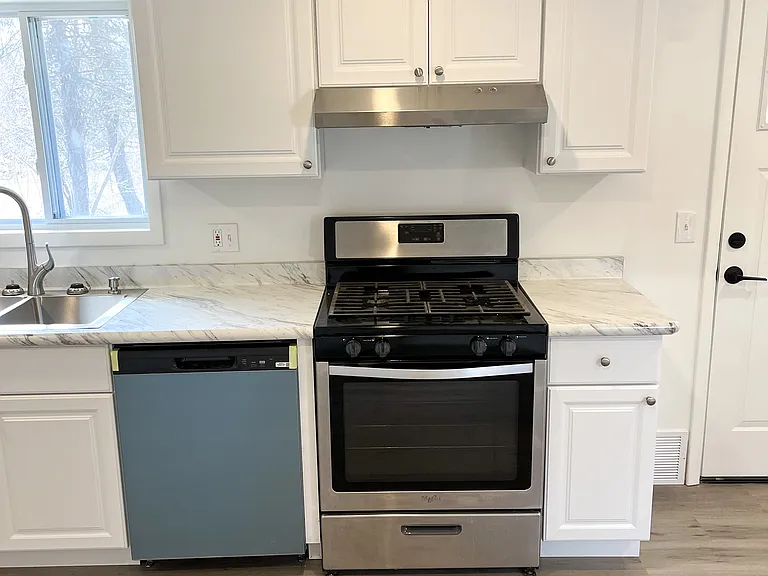 4803 Lyell Rd — Photo 17