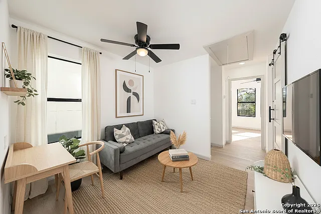 1210 Gardina — Photo 10