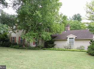 446 Chowning Pl, Lancaster, PA 17601