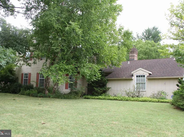 446 Chowning Pl, Lancaster, PA 17601