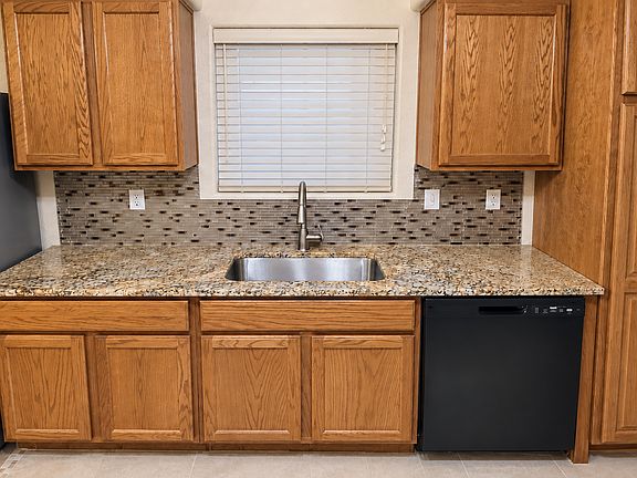 2nd image of 2381 W Silverbell Tree Dr