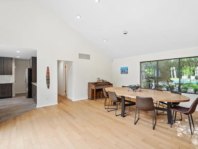 26 Woodland Way — Photo 11