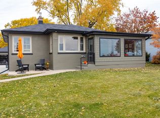 1322 Menominee Dr, Oshkosh, WI 54901