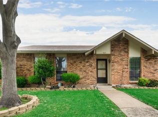 707 Button Dr, Mesquite, TX 75150