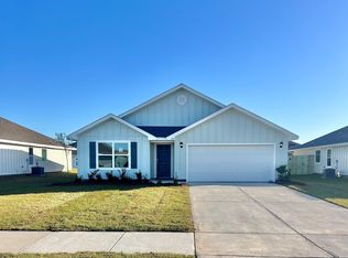397 Winters Ave, Gulf Shores, AL 36542
