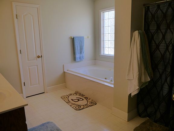Large Master Bath
