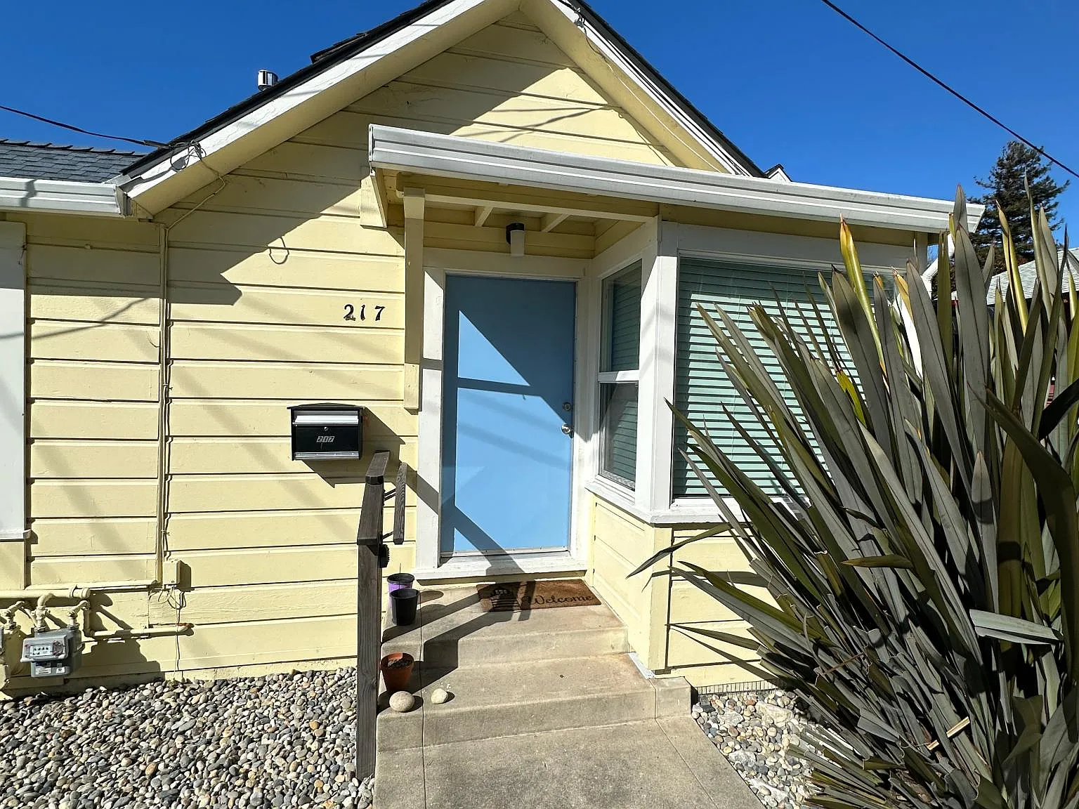 1 bed, 500 sqft, $2,250 — Photo 2