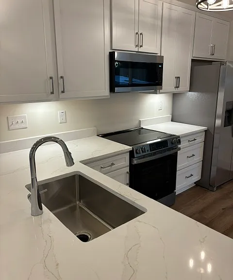 1833 Woodland Rd — Photo 6