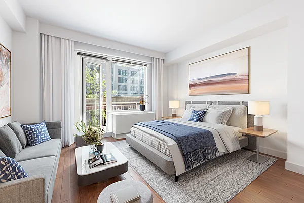 Sold by Compass | media 1