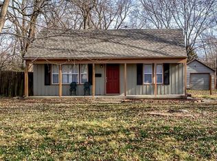 13109 6th St, Grandview, MO 64030