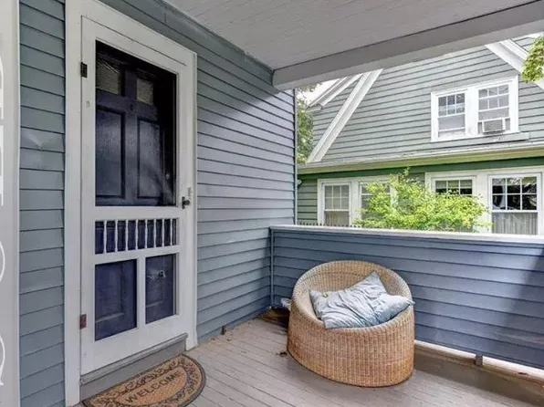 27 Marbury Ave, Pawtucket, RI 02860