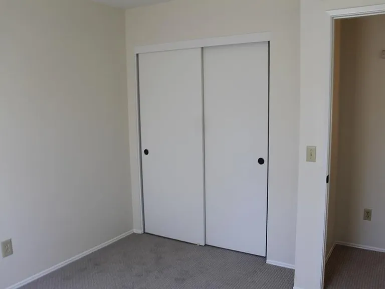 6822 Briarwood Dr — Photo 10
