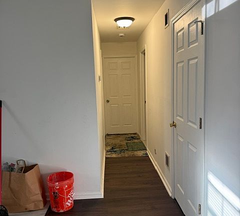 5th image of 287A Hunterdon St #A