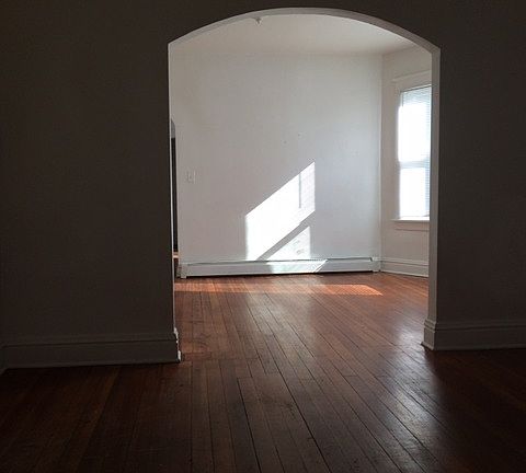 2nd image of 1035 McAlister Ave