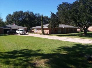 3834 Meadowlark Way, Pearland, TX 77584