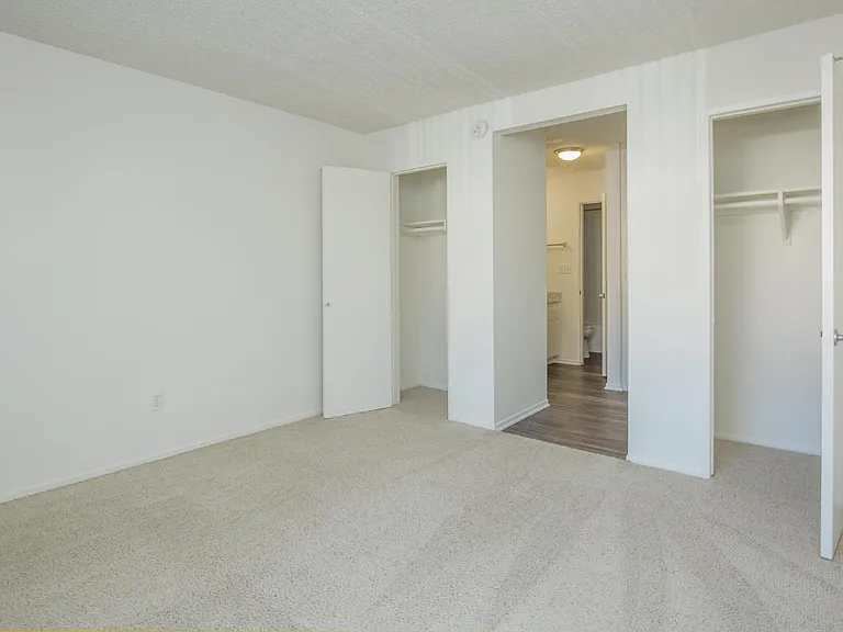 R.C. Briarwood Apartment Homes — Photo 25