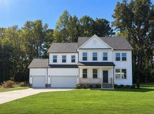 52 Celtic Ln, Lillington, NC 27546