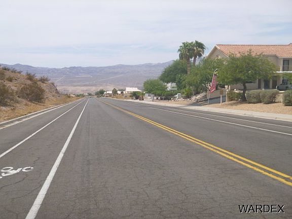 4th image of 7 McCormick Blvd