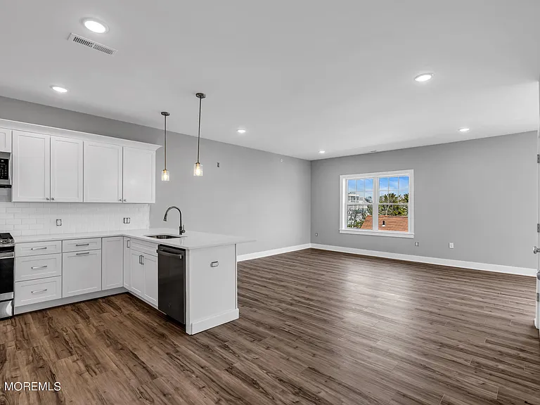 33 Union Ave #210 — Photo 13