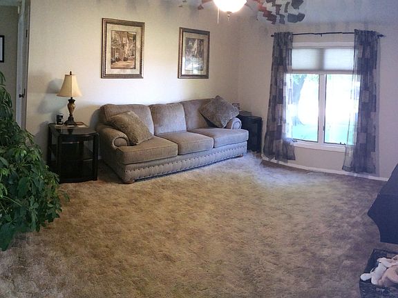 3rd image of 1190 Mallard Dr