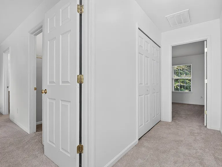 3094 Des Prez Ave — Photo 32
