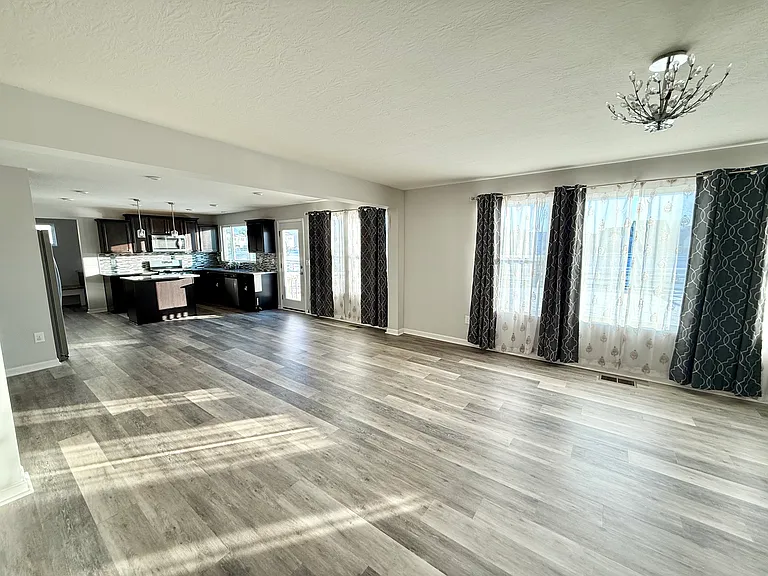 4385 Legacy Greens Dr — Photo 14