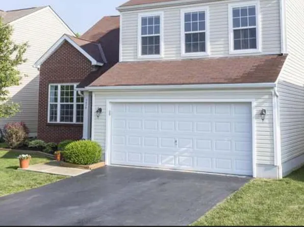 7678 Coppershell St, Blacklick, OH 43004