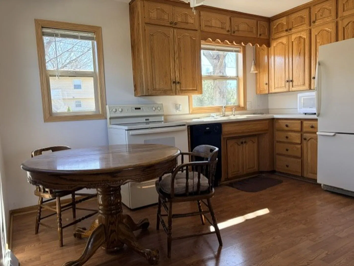 3 Bed 1.5 Bath HOUSE for rent — Photo 3