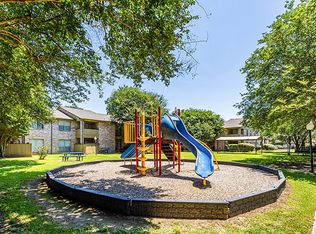 704 E Waring St #114, Dayton, TX 77535