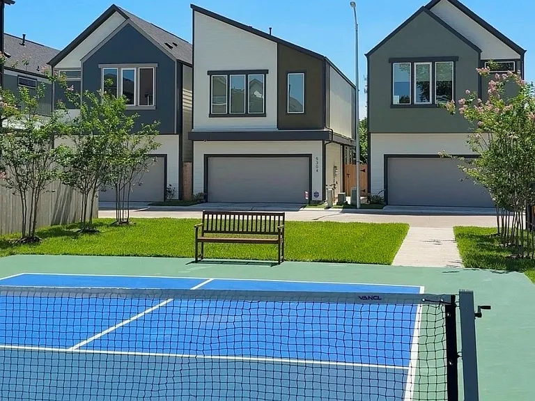 5317 Teodoro Ln — Photo 28