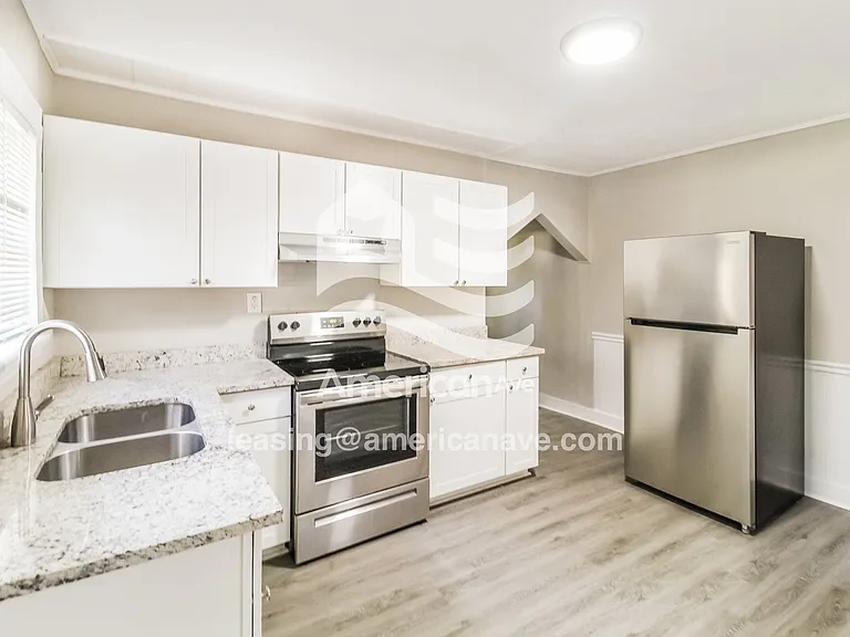 719233_007_wm_-_kitchen_13628509.jpg