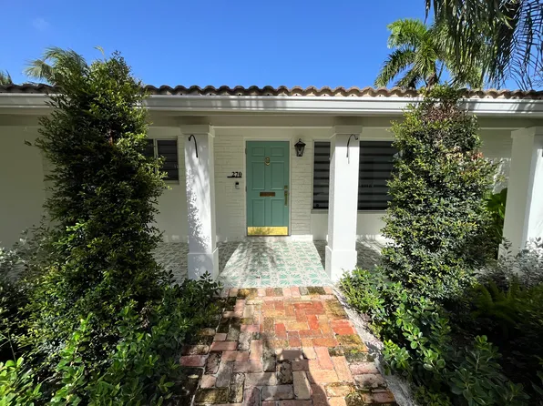 270 NW 3rd Ct, Boca Raton, FL 33432