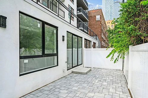 32 Jones St Photo 1