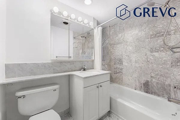 Rented by Global Real Estate Ventures Group LLC | media 14