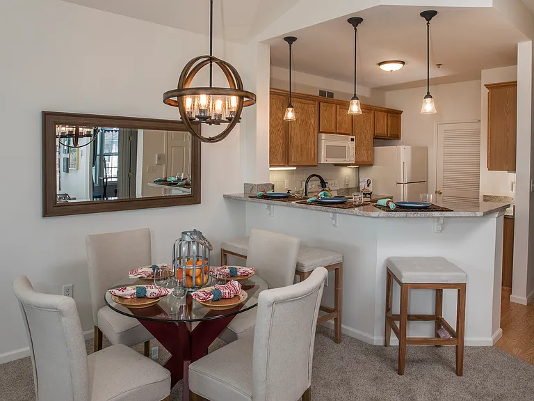 Westmount Apartments — Photo 17